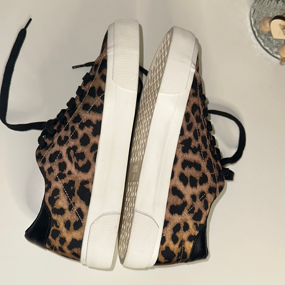 ZARA Leopard Print Sneakers 6.5 Like New! - Picture 11 of 15